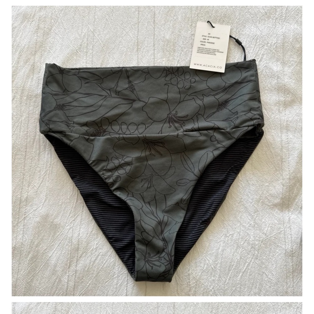 Acacia Swimwear Echo Bottom M NWT